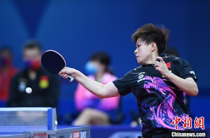 决策锁定 决策锁定